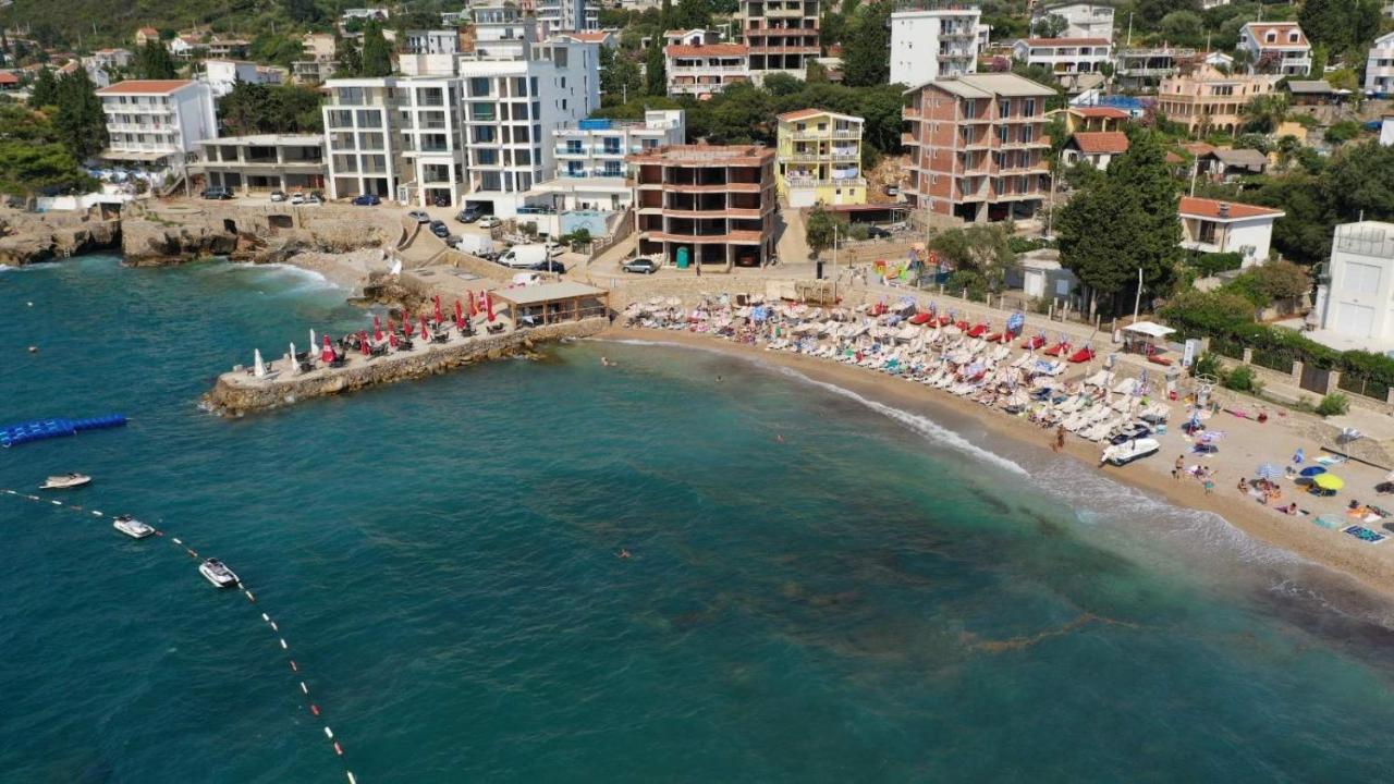 Buskovic Appartamento Dobra Voda Esterno foto